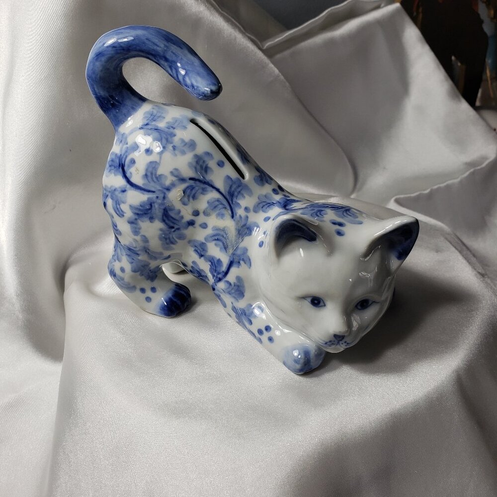 Vintage Andrea by Sadek Porcelain Cat Kitten Coin Bank White with Cobalt Blue